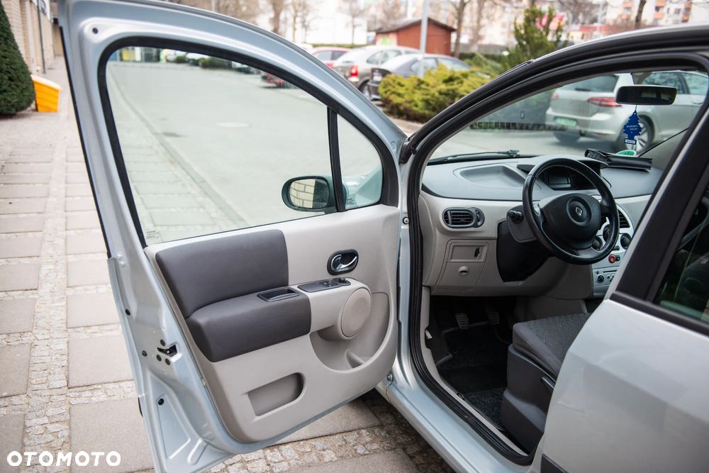 Renault Modus 1.2 16V Dynamique - 16