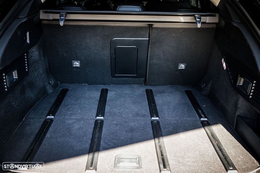 Citroën C5 X 1.6 Hybrid Plus e-EAT8 - 11
