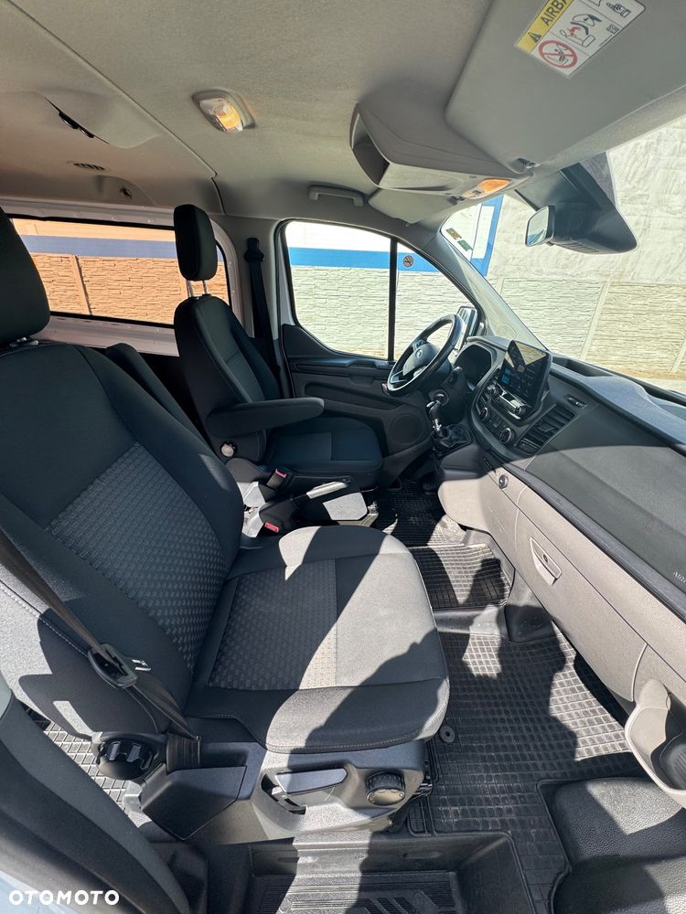 Ford Transit Custom - 8