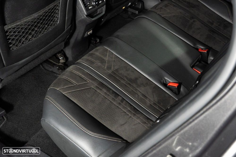 Peugeot 3008 1.5 BlueHDi GT - 25