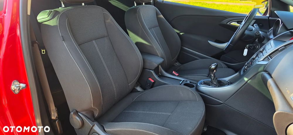 Opel Astra 1.4 Turbo - 26