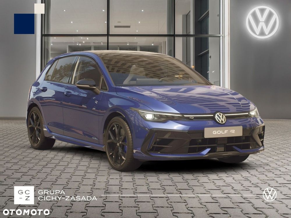 Volkswagen Golf - 8