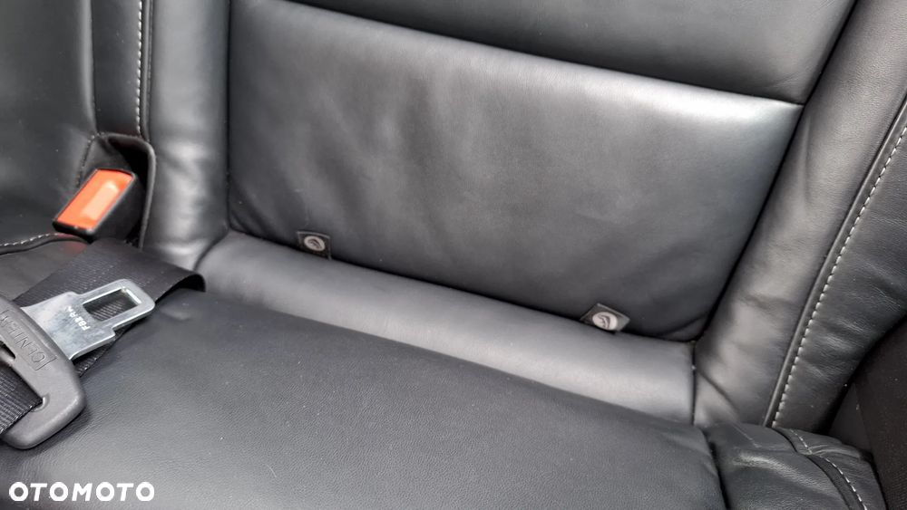 Skoda Superb 2.0 TDI Green tec DSG L&K - 18