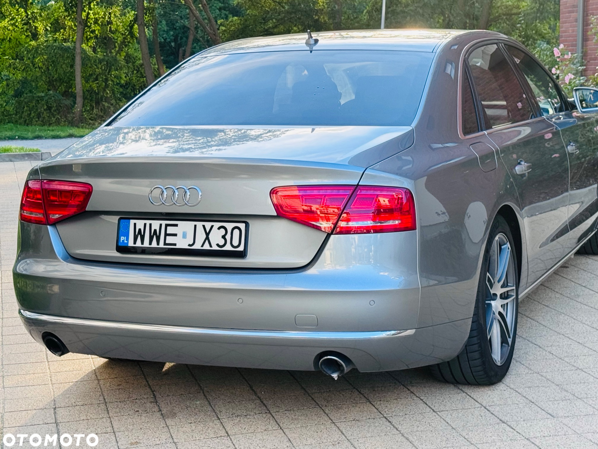 Audi A8 4.2 TDI L Quattro - 11