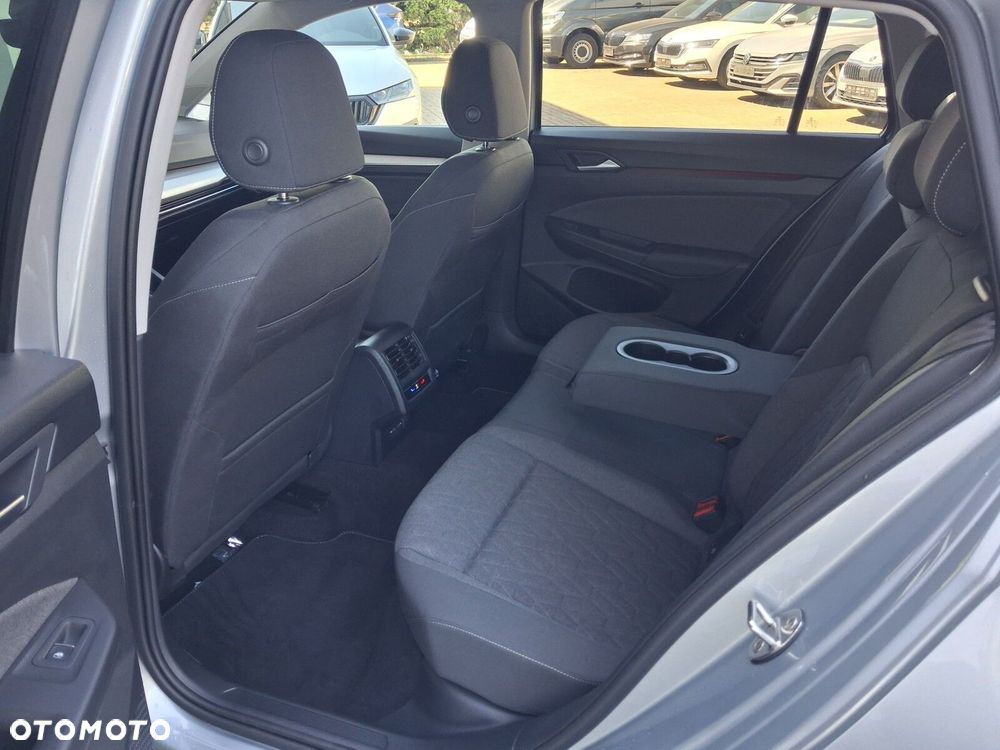 Volkswagen Golf Variant - 38