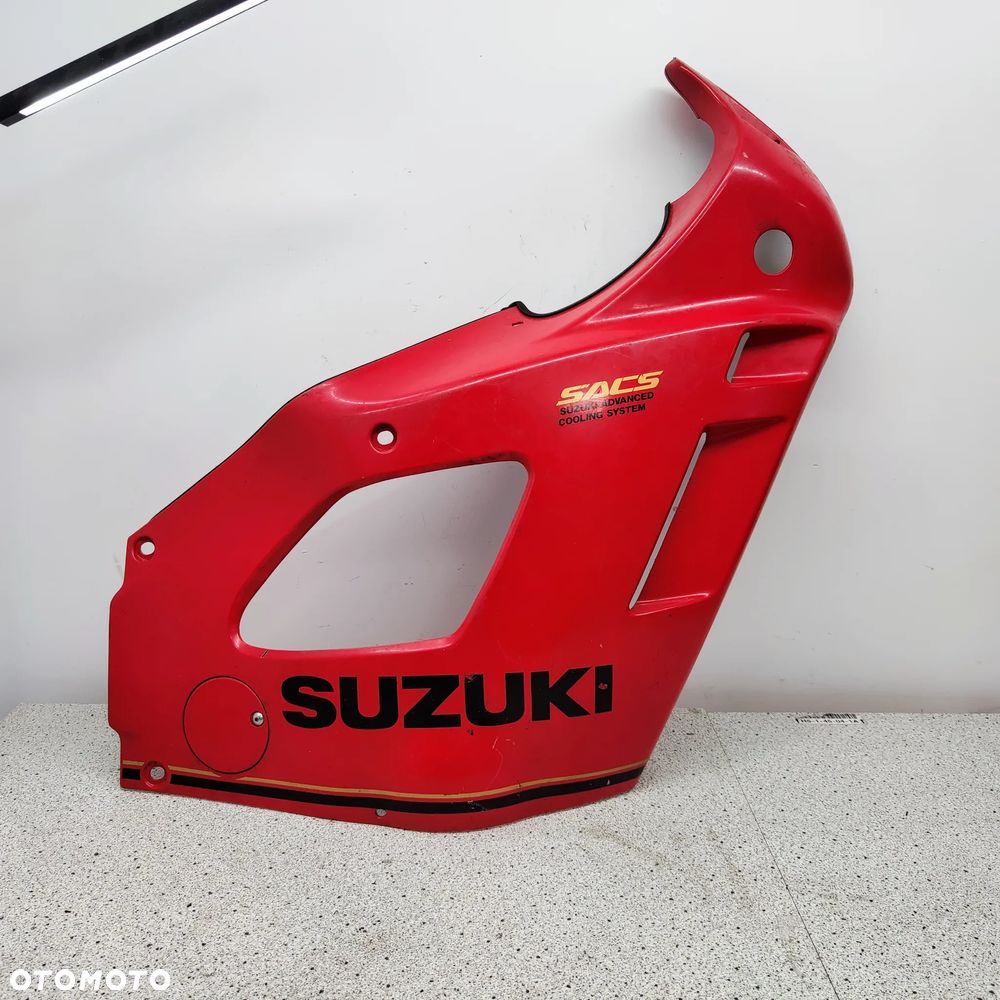 Owiewka, osłona prawa, bok, boczek prawy Suzuki GSX-F 600 750 GSXF 600 750 - 1