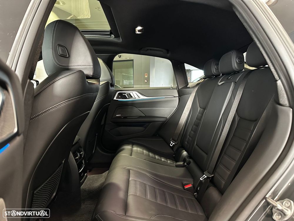 BMW i4 eDrive40 Pack Desportivo M - 41