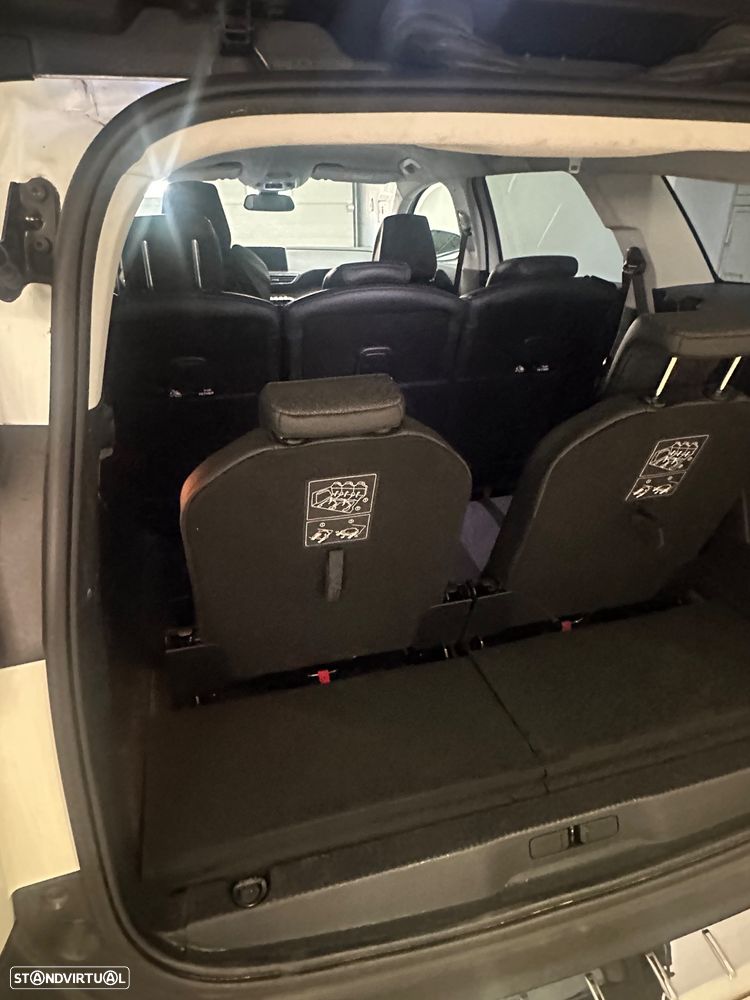 Peugeot 5008 1.5 BlueHDi Allure Pack EAT8 - 11