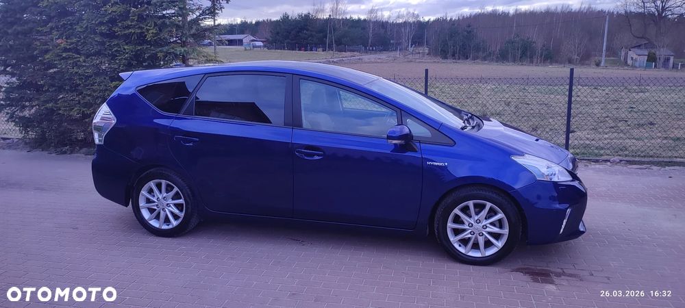 Toyota Prius+ (Hybrid) - 36