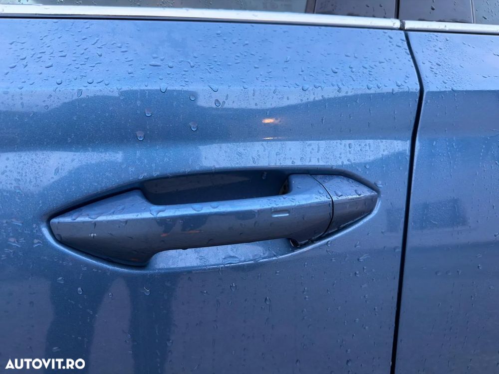 Skoda Octavia Combi 2.0 TDI DSG Ambition - 24