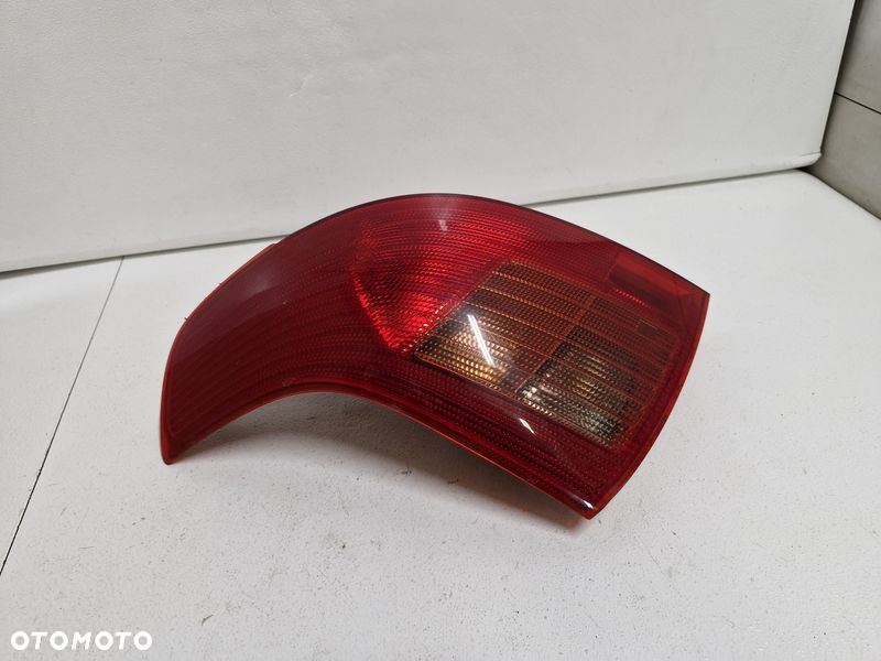 SUZUKI SWIFT MK6 LAMPA LEWY TYŁ LEWA TYLNA - 2
