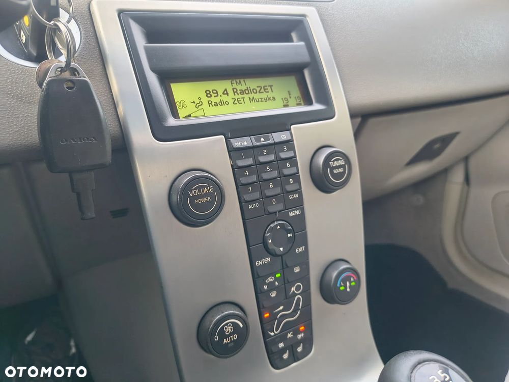 Volvo V50 1.6D DPF Kinetic - 22