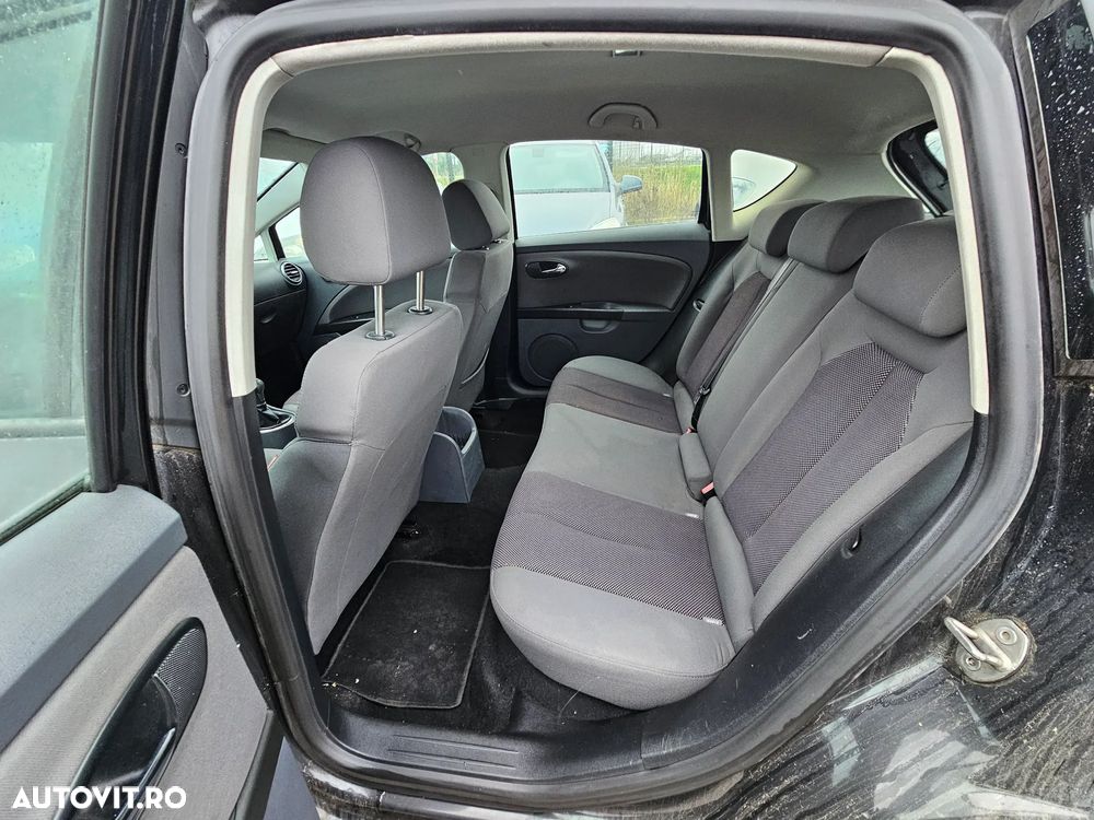 Seat Leon 2.0 TDI DPF Style - 12