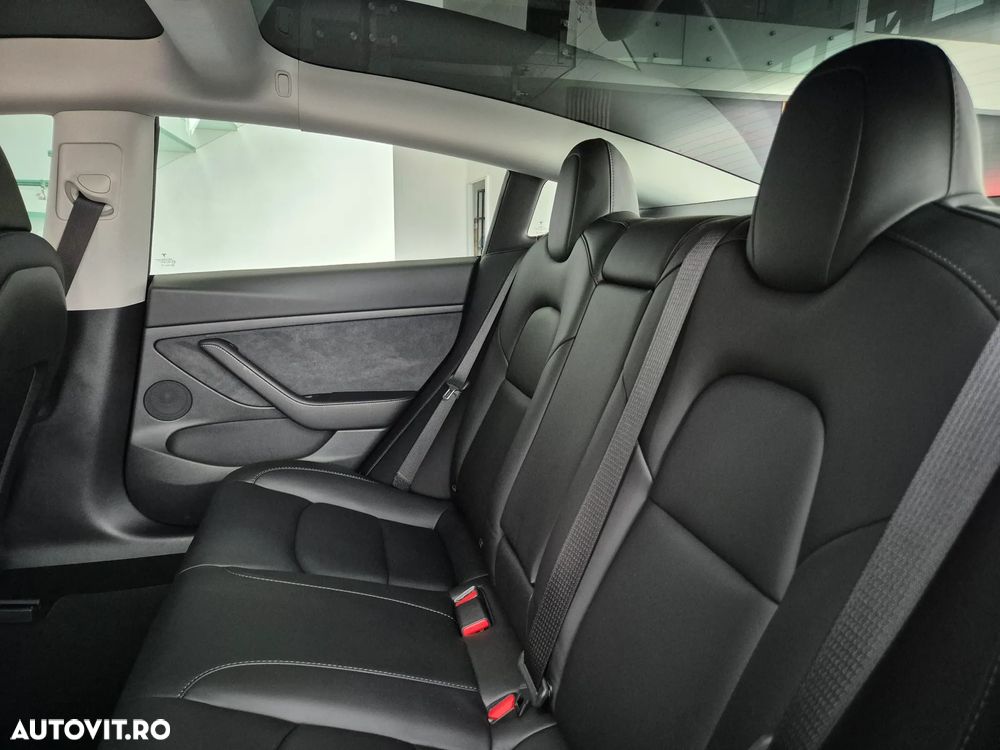 Tesla Model 3 Langstreckenbatterie Allradantrieb Dual Motor - 13
