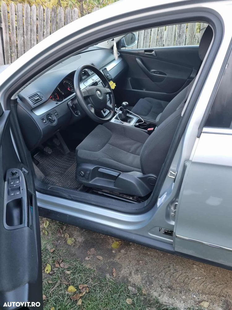 Volkswagen Passat Variant 2.0 TDI Comfortline - 7