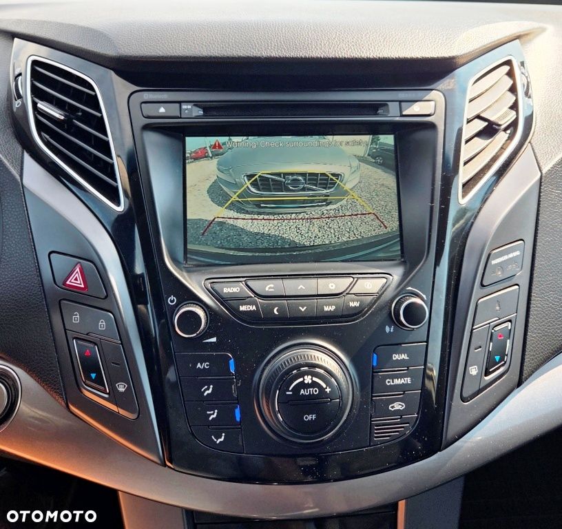 Hyundai i40 Kombi blue 1.7 CRDi Style - 37