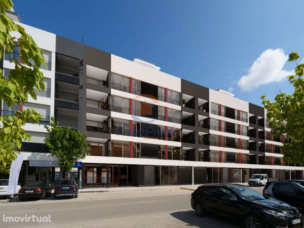 Empreendimento Montijo - Grande imagem: 1/45