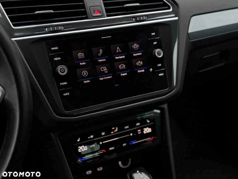 Volkswagen Tiguan 2.0 TDI SCR DSG Elegance - 24