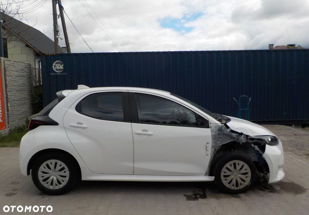 Toyota Yaris - 11