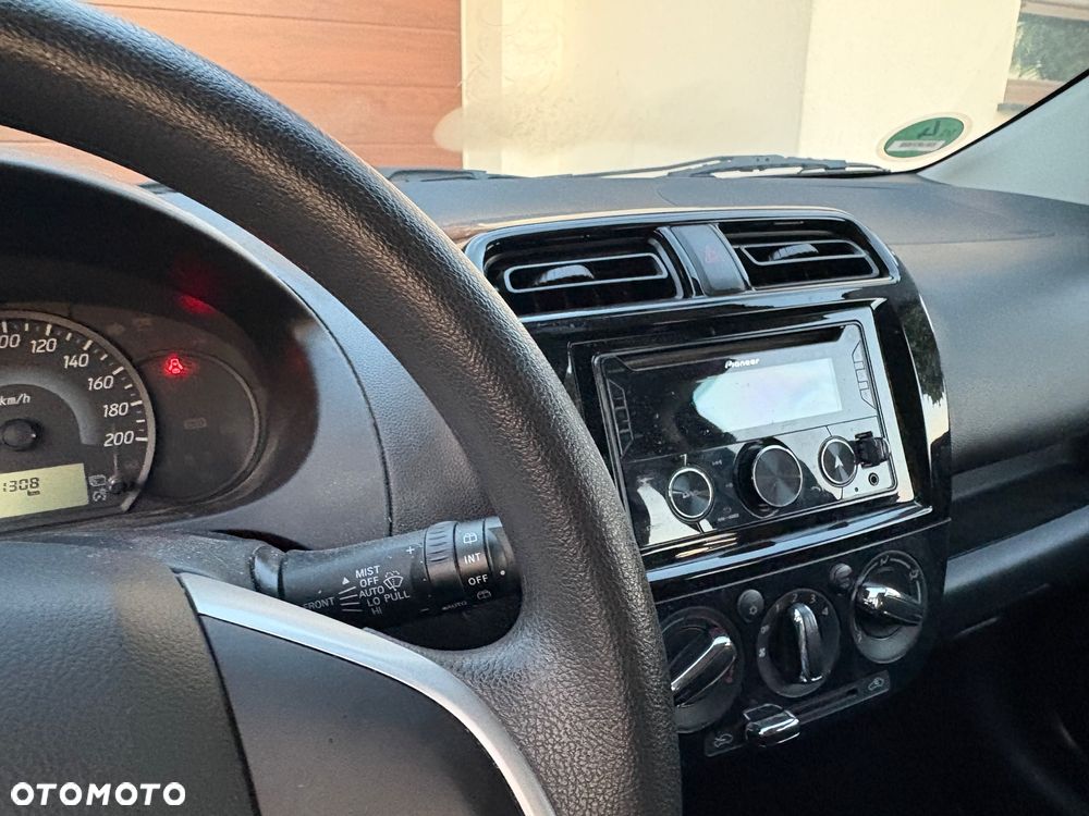 Mitsubishi Space Star 1.2 Select - 21