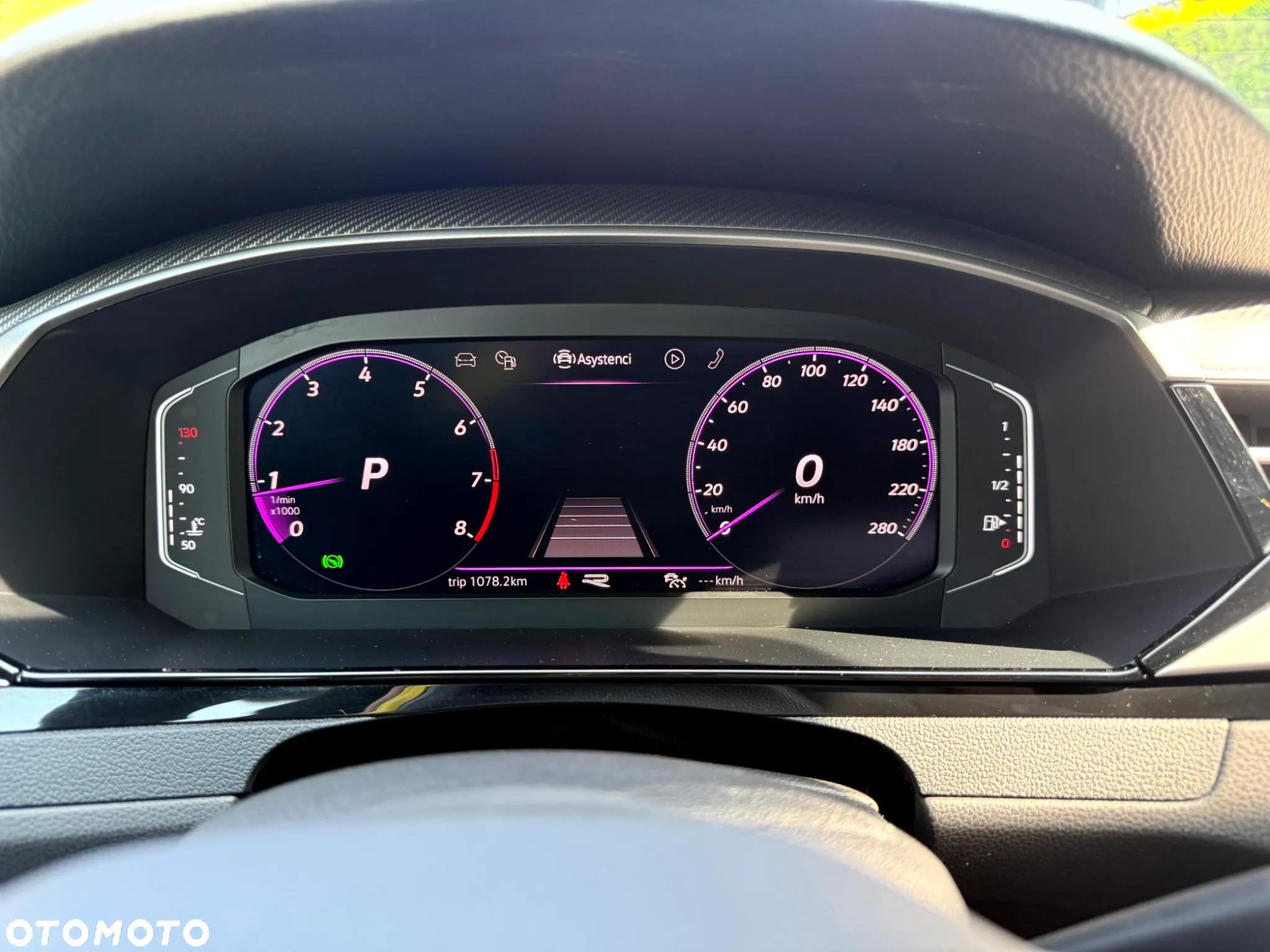 Volkswagen Arteon 2.0 TSI R-Line DSG - 25