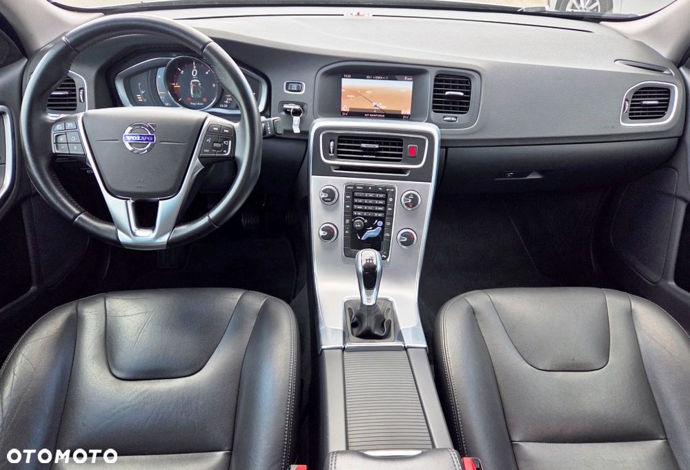 Volvo S60 D2 Drive-E Momentum - 35