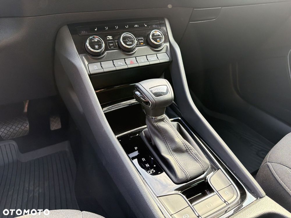 Skoda Karoq 1.5 TSI ACT Selection DSG - 23