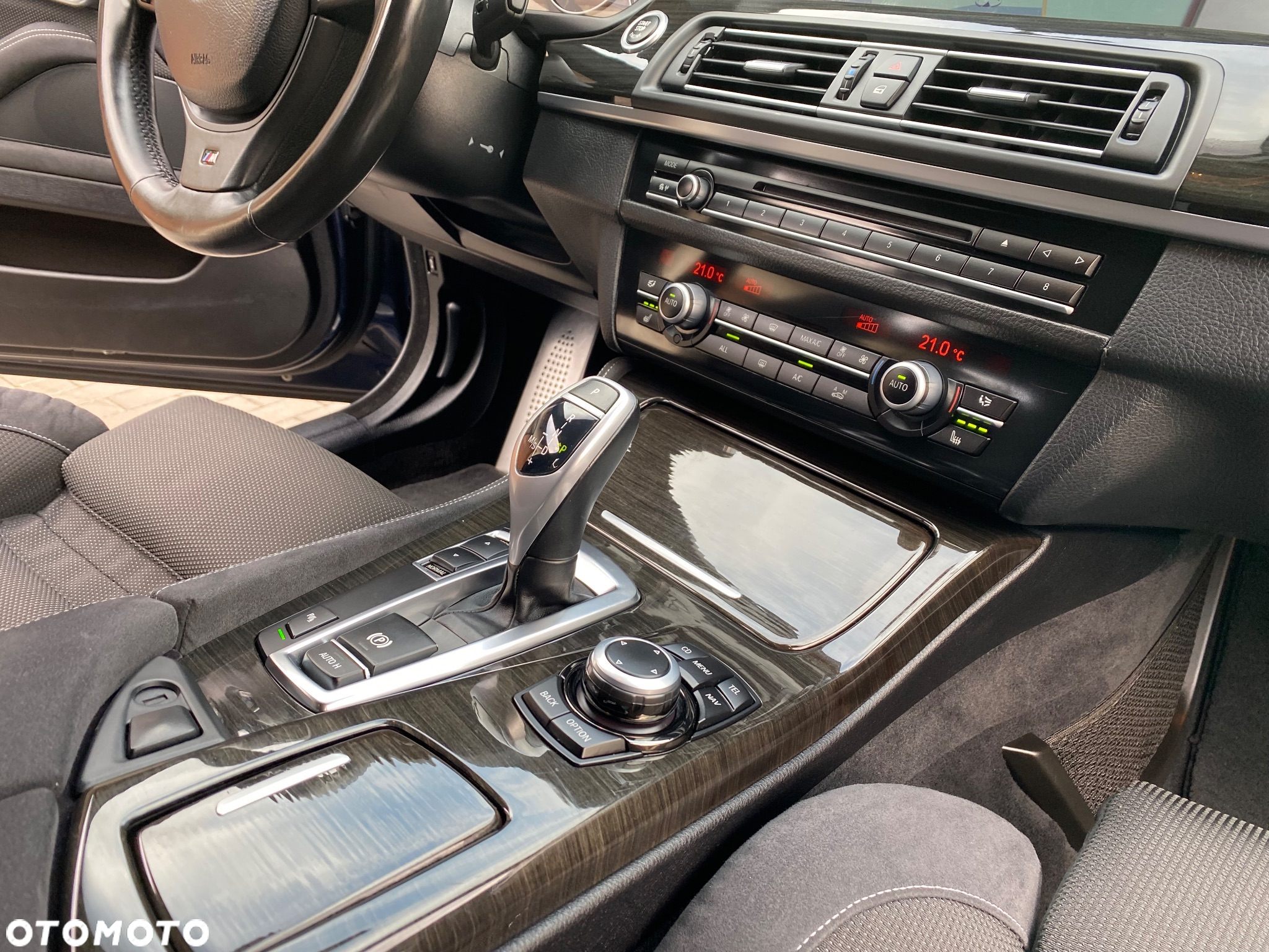 BMW Seria 5 520d Touring Sport-Aut - 10