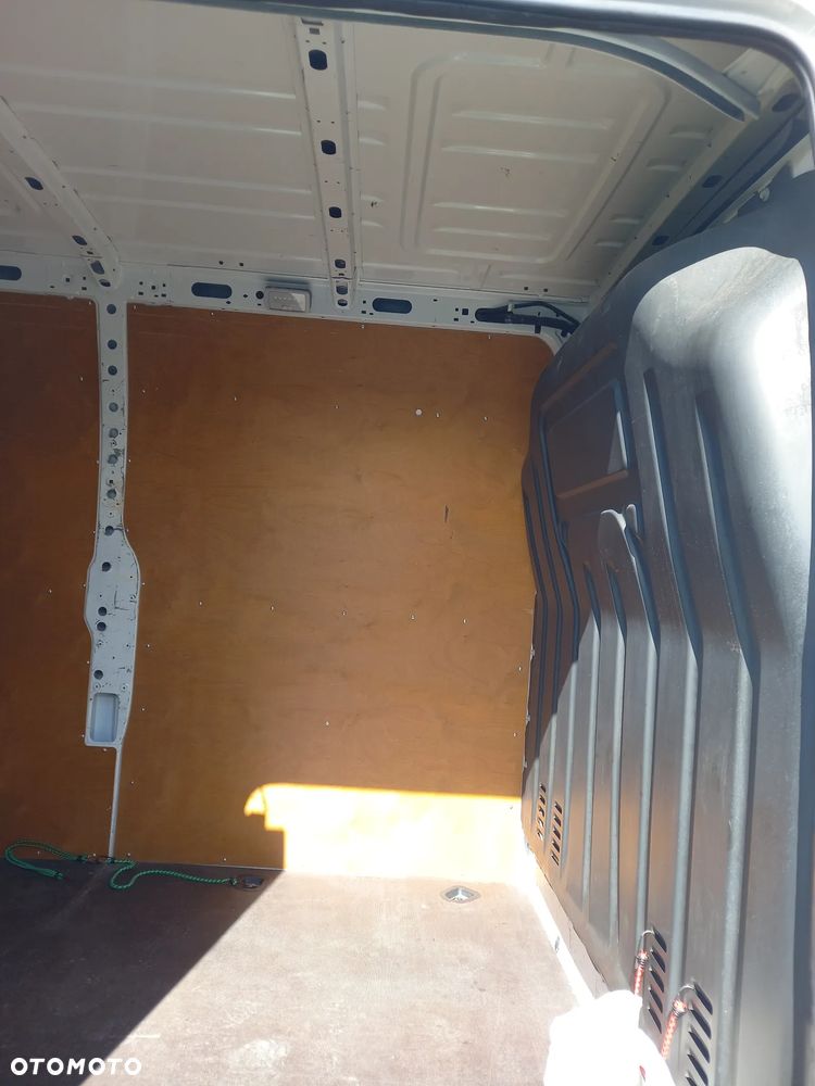 Renault Master - 10