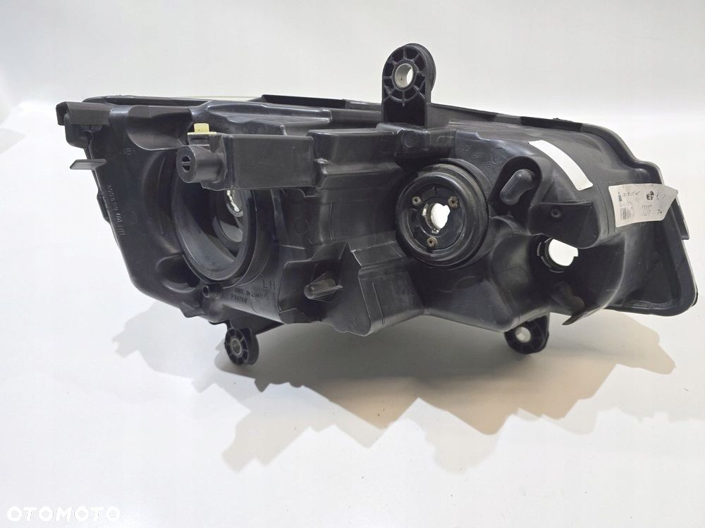 reflektor lampa przód lewy chrysler voyager town country usa 05113337ae - 5