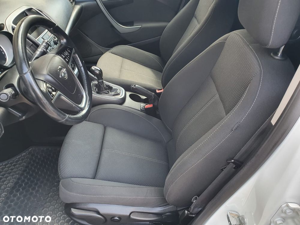 Opel Astra 1.6 CDTI Active - 11