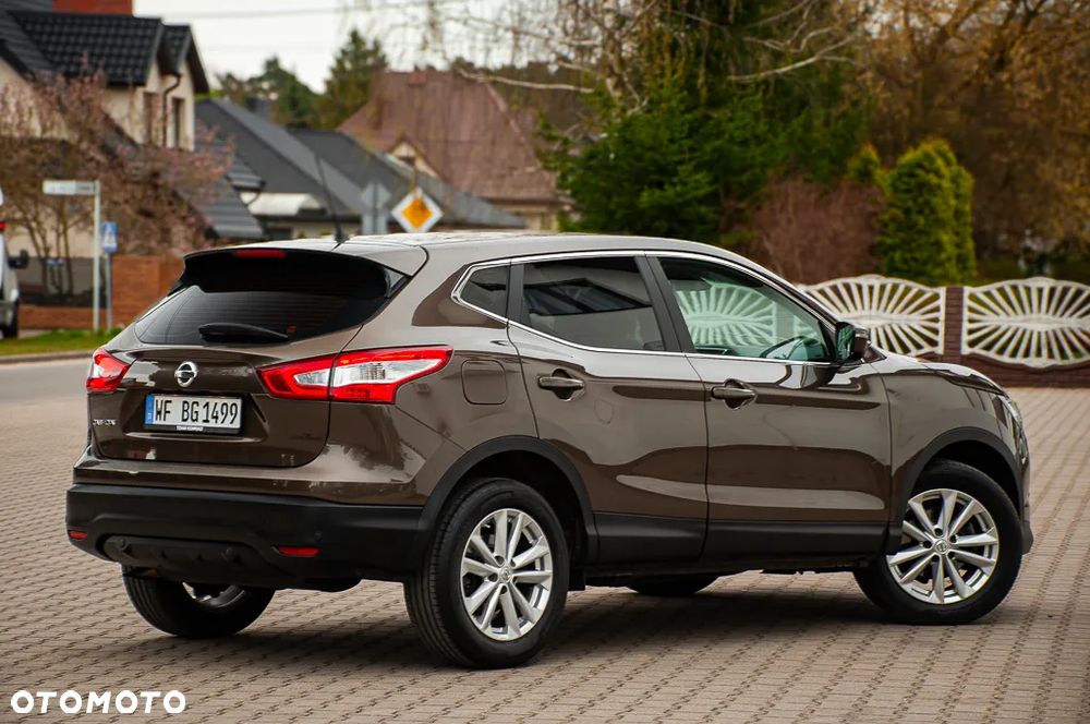 Nissan Qashqai 1.2 DIG-T Xtronic N-Connecta - 9
