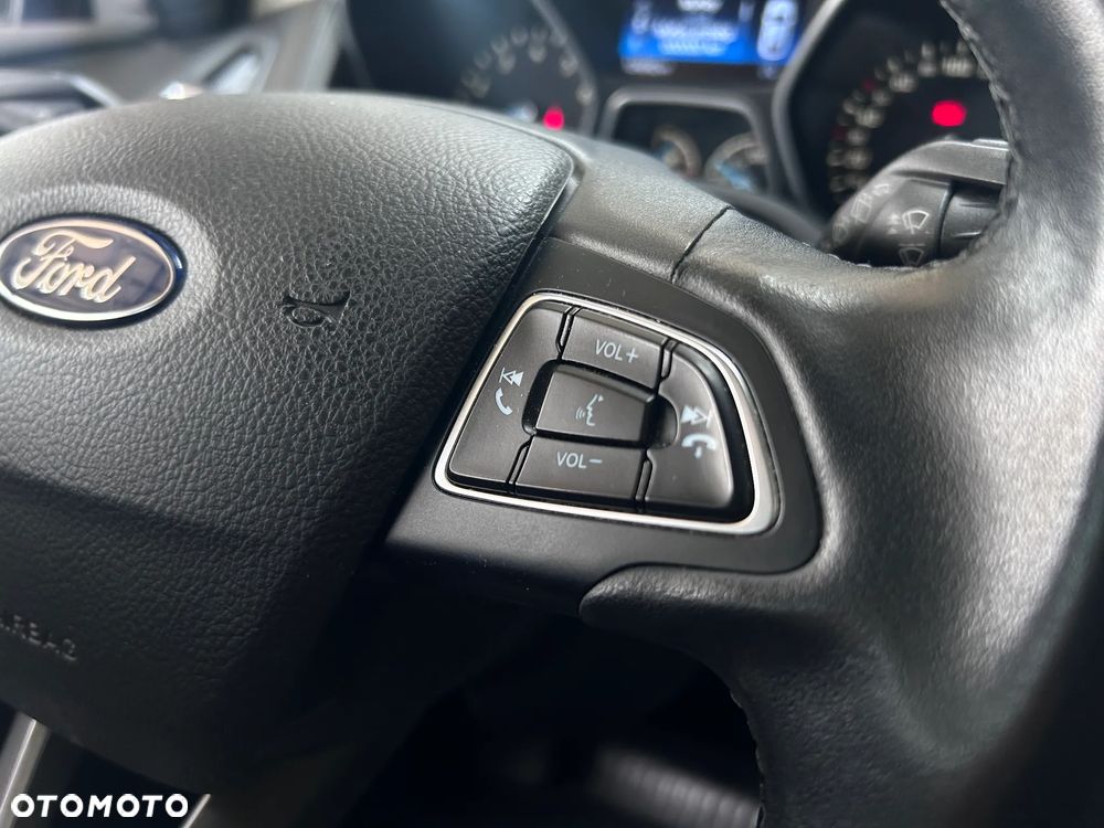 Ford Focus 1.5 EcoBoost Titanium ASS - 20