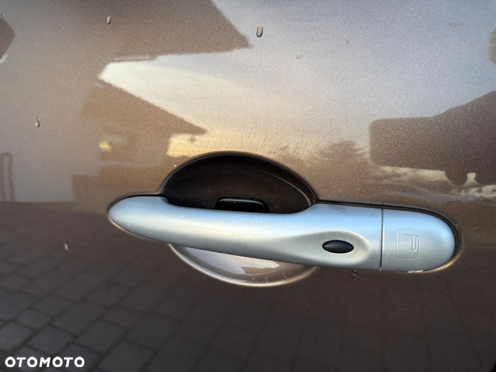 Renault Grand Scenic - 20