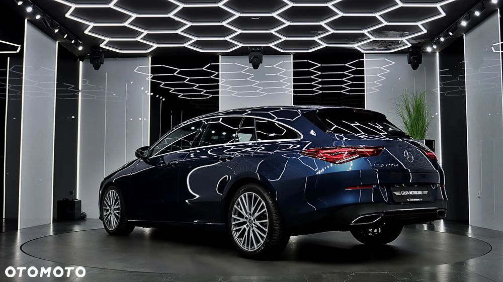 Mercedes-Benz CLA 200 d 8G-DCT - 5