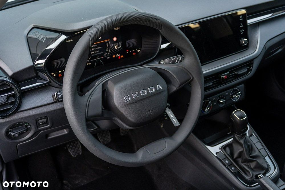 Skoda Fabia - 15
