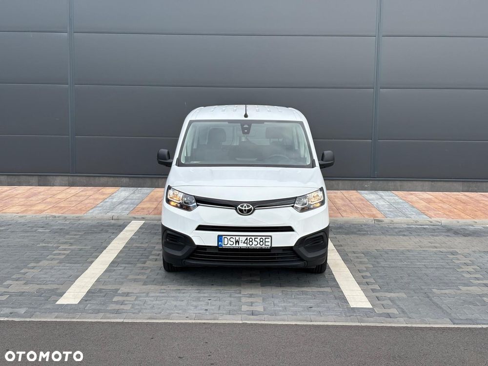 Toyota Proace City Verso 1.2 D-4T Business - 10