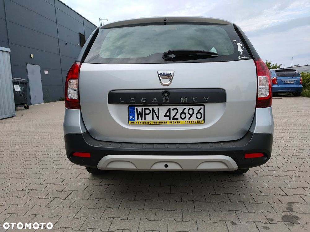 Dacia Logan TCe 90 S&S Stepway Celebration - 6