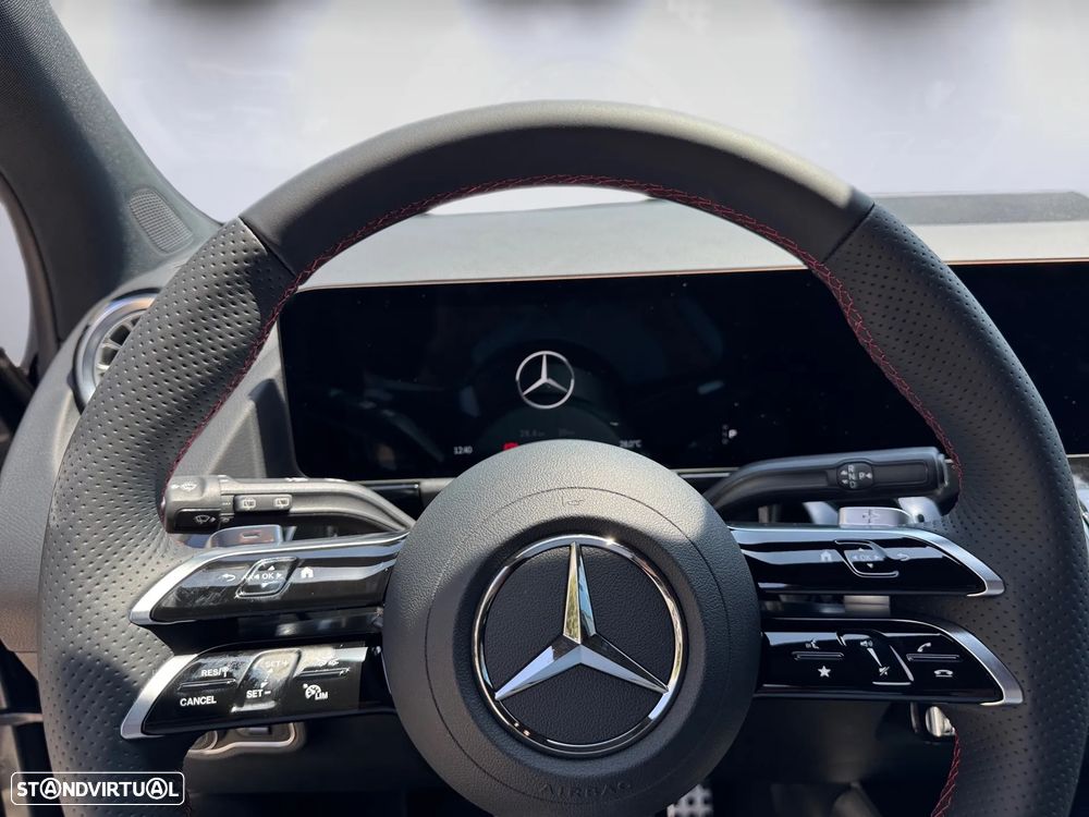 Mercedes-Benz GLA 250 e AMG Line - 19