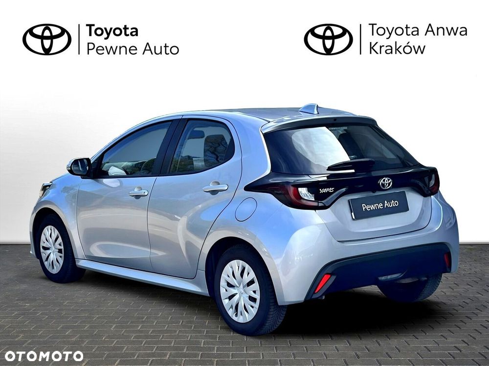 Toyota Yaris - 3