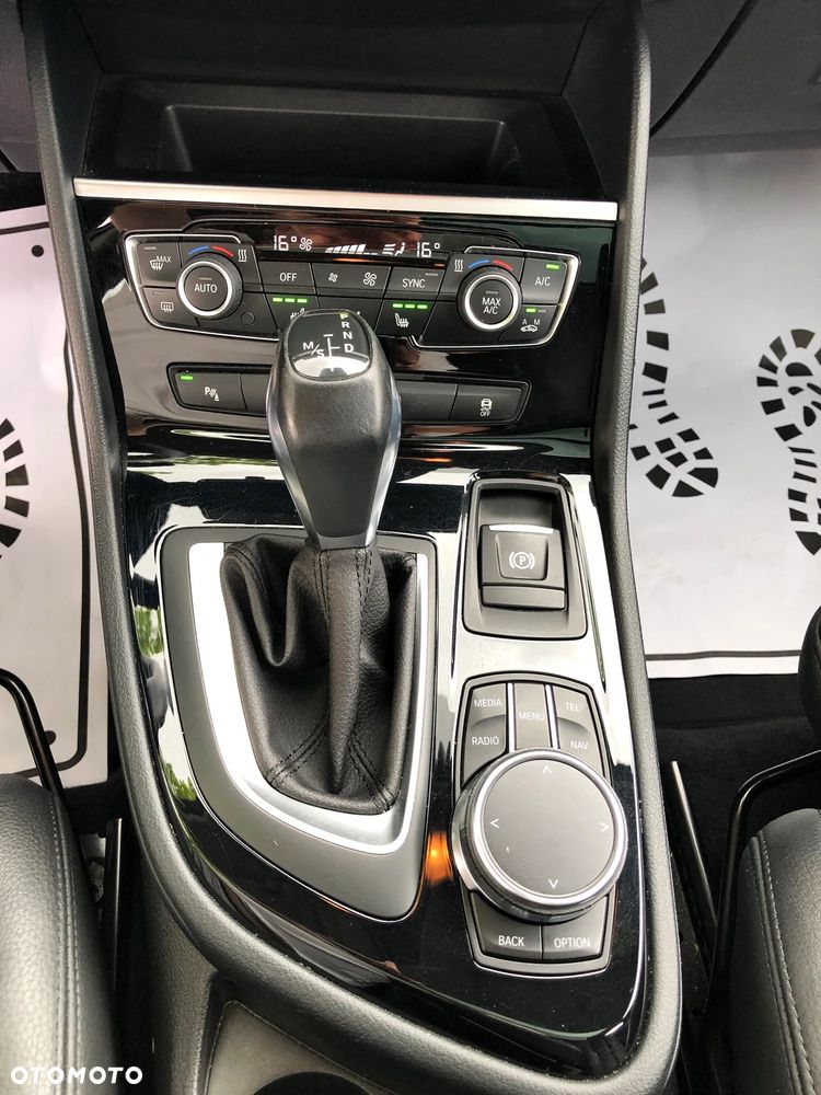 BMW Seria 2 218i GT Luxury Line - 17