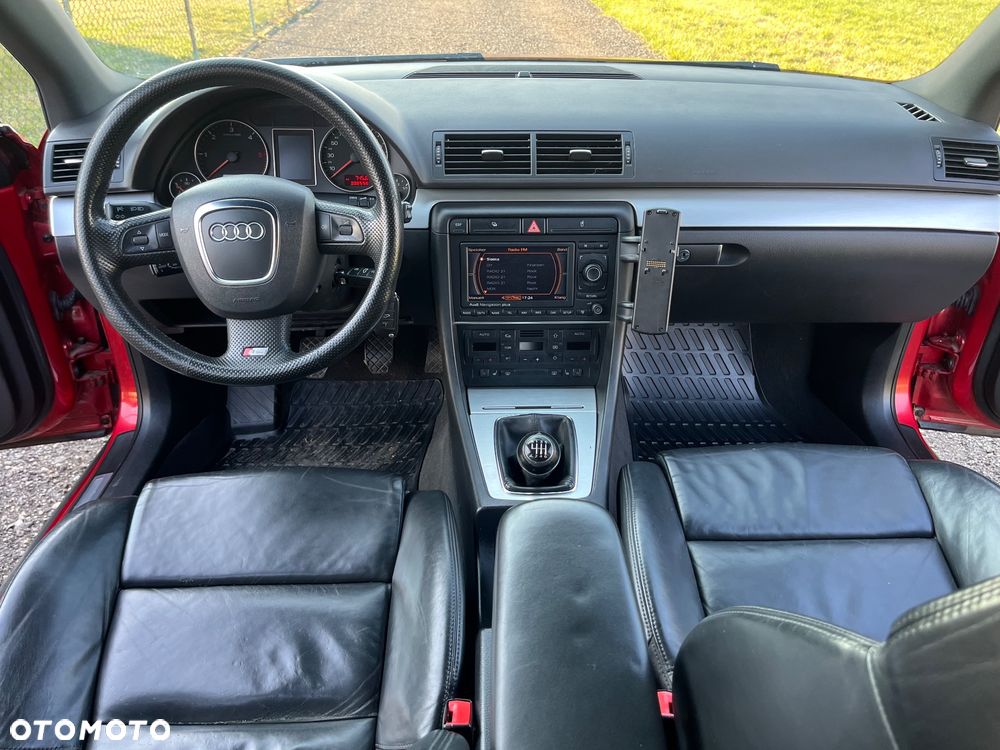 Audi A4 Avant 2.0 TDI - 20