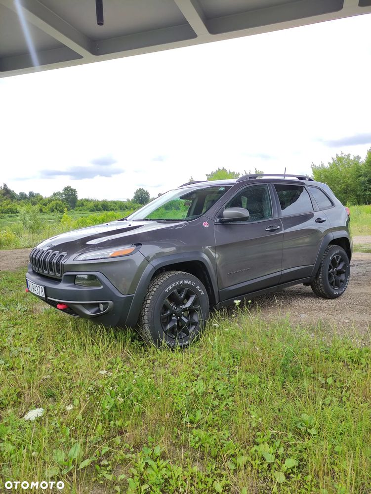 Jeep Cherokee 3.2 V6 Pentastar Active Drive Lock Autom Trailhawk - 4