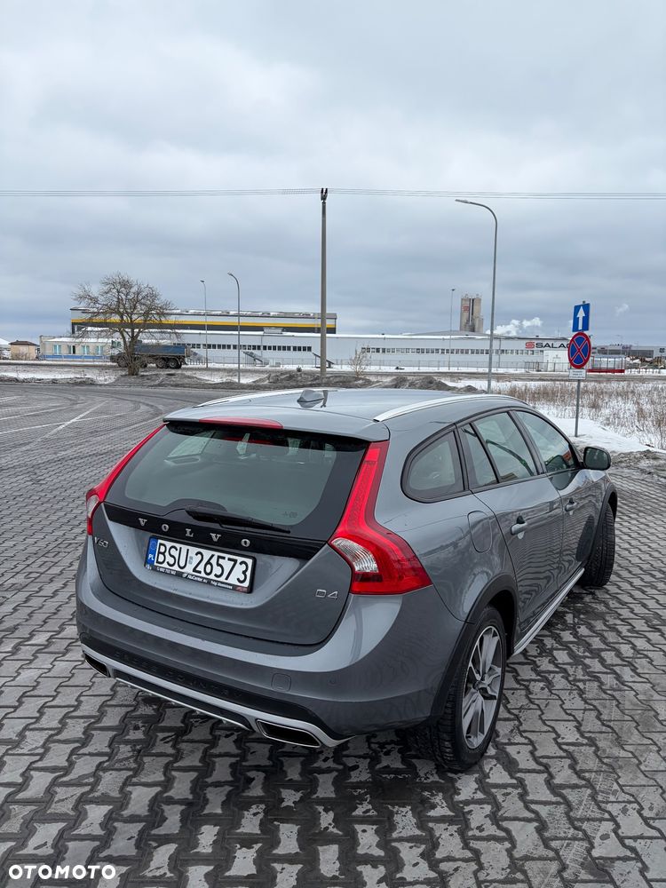 Volvo V60 Cross Country D4 Summum - 7