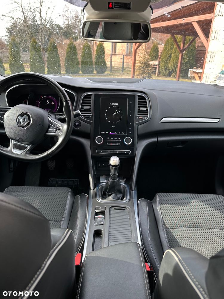 Renault Megane ENERGY TCe 130 BOSE EDITION - 14