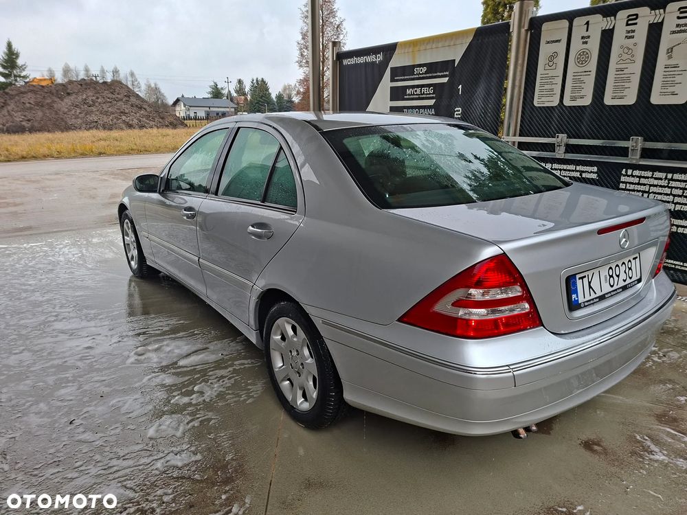 Mercedes-Benz Klasa C 180 Kompressor Elegance - 5