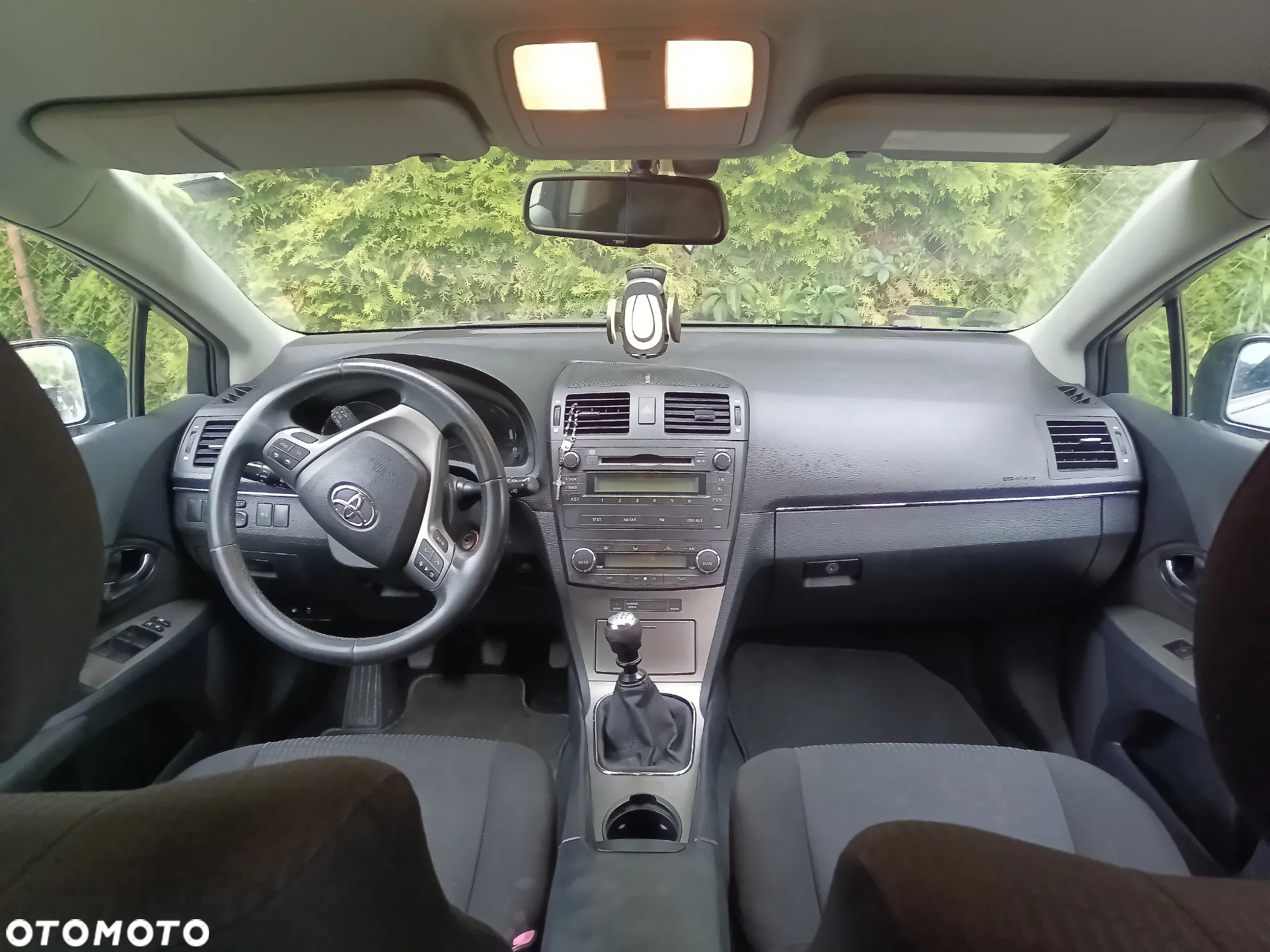 Toyota Avensis 2.2 D-4D 2010 - 6