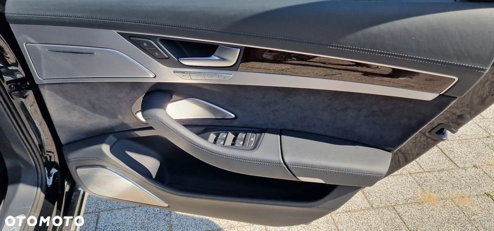 Audi A8 3.0 TDI DPF clean quattro tiptronic Lang - 17