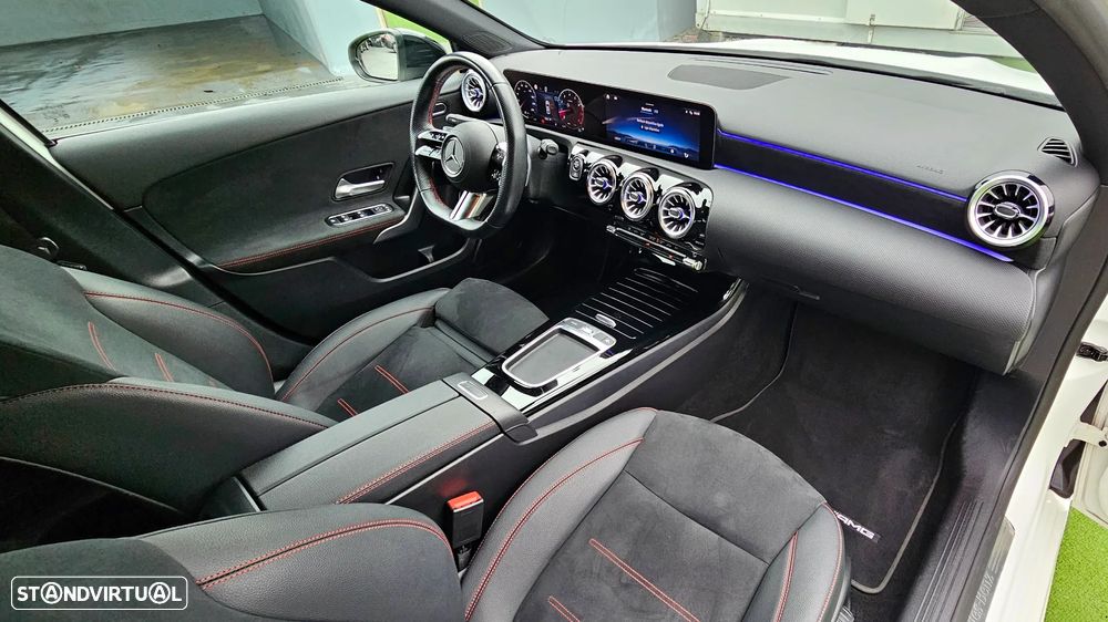 Mercedes-Benz A 200 Limousine AMG Line Aut. - 25