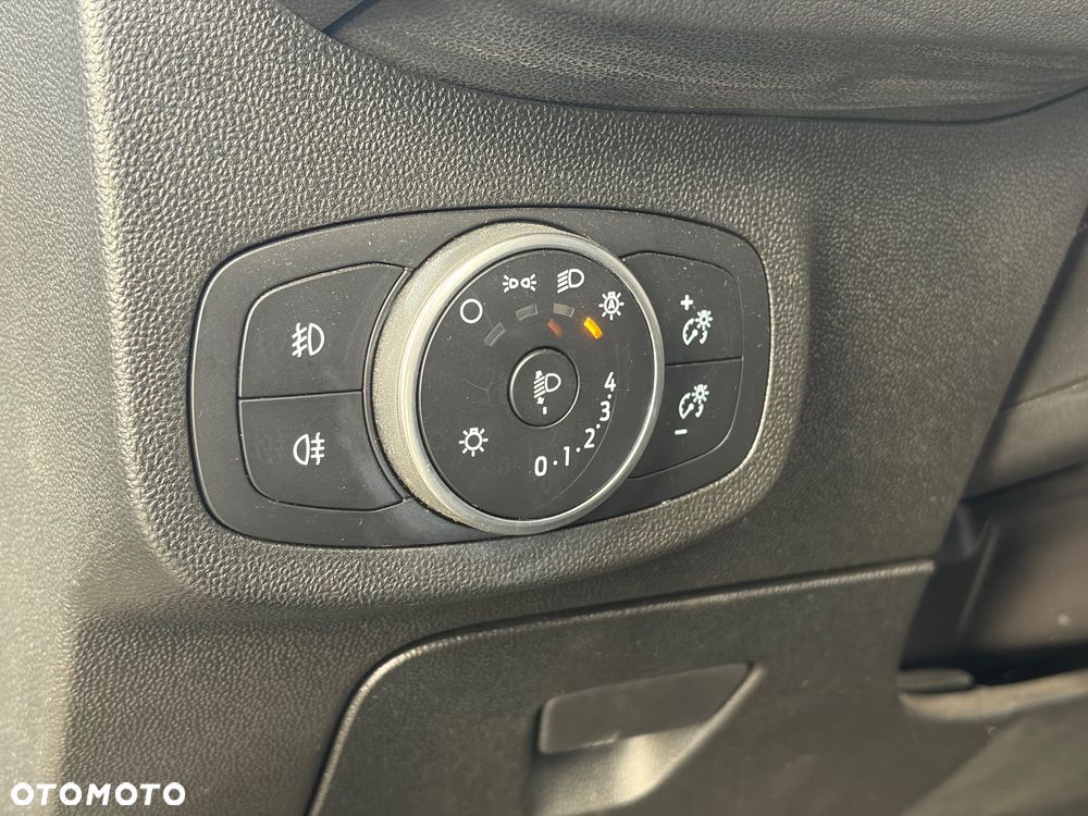Ford Fiesta - 10